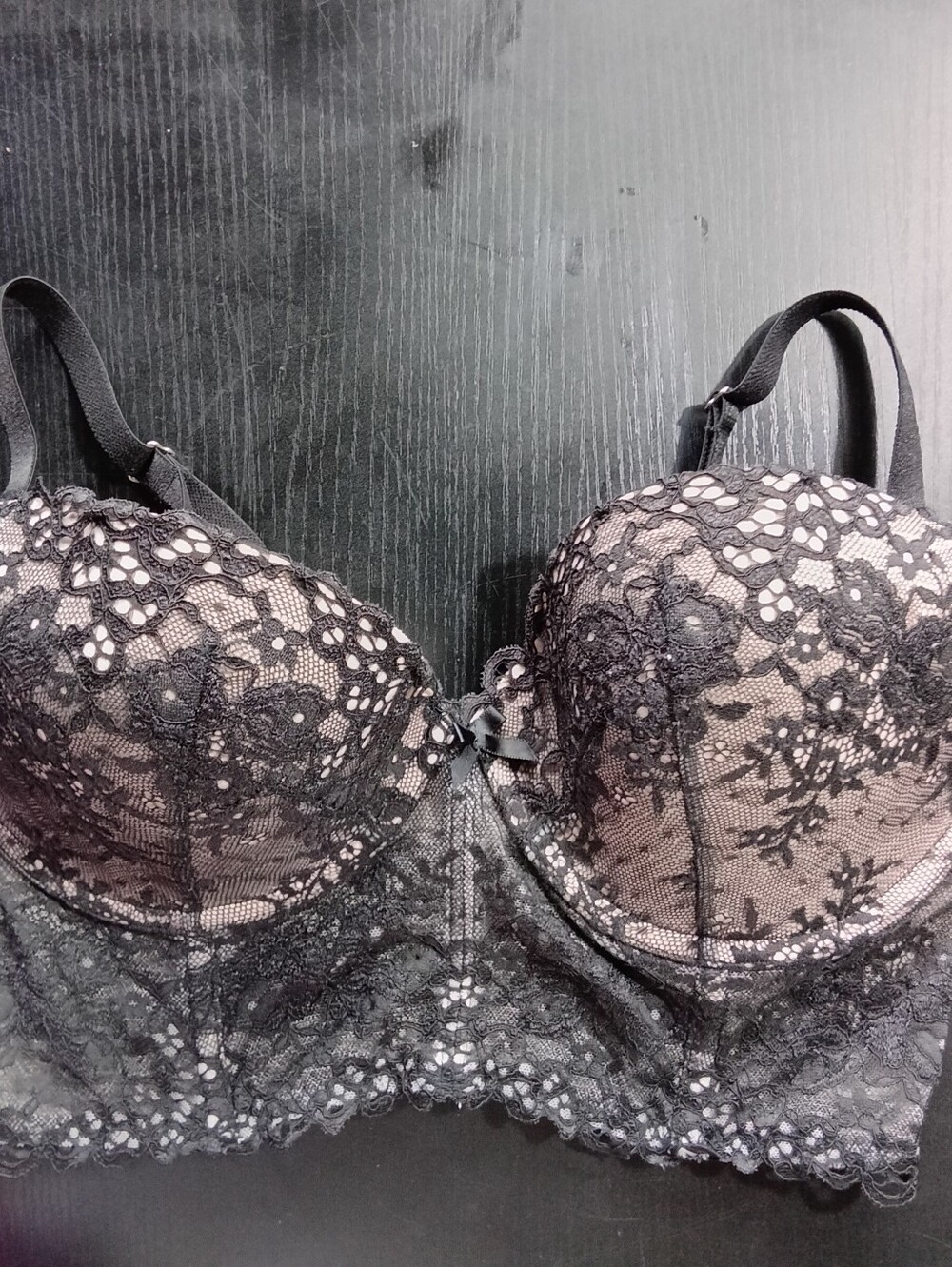 Victoria's Secret Lace Underwire Longline Bra Lingerie Size 34DD Black Lace